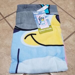 Nickelodeon Bluey Cool Checks 28 x 58 Inch Beach Towel